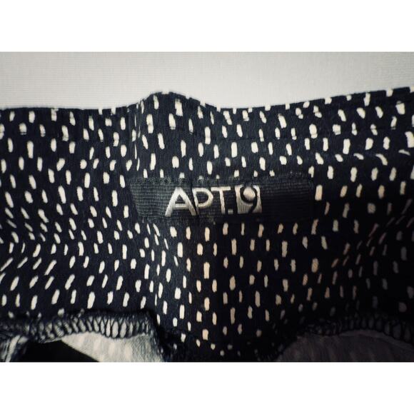 APT.9 Plus Size 22W Black & White Patterned Stretch Capri Pants – Pull-On Style - Picture 5 of 8